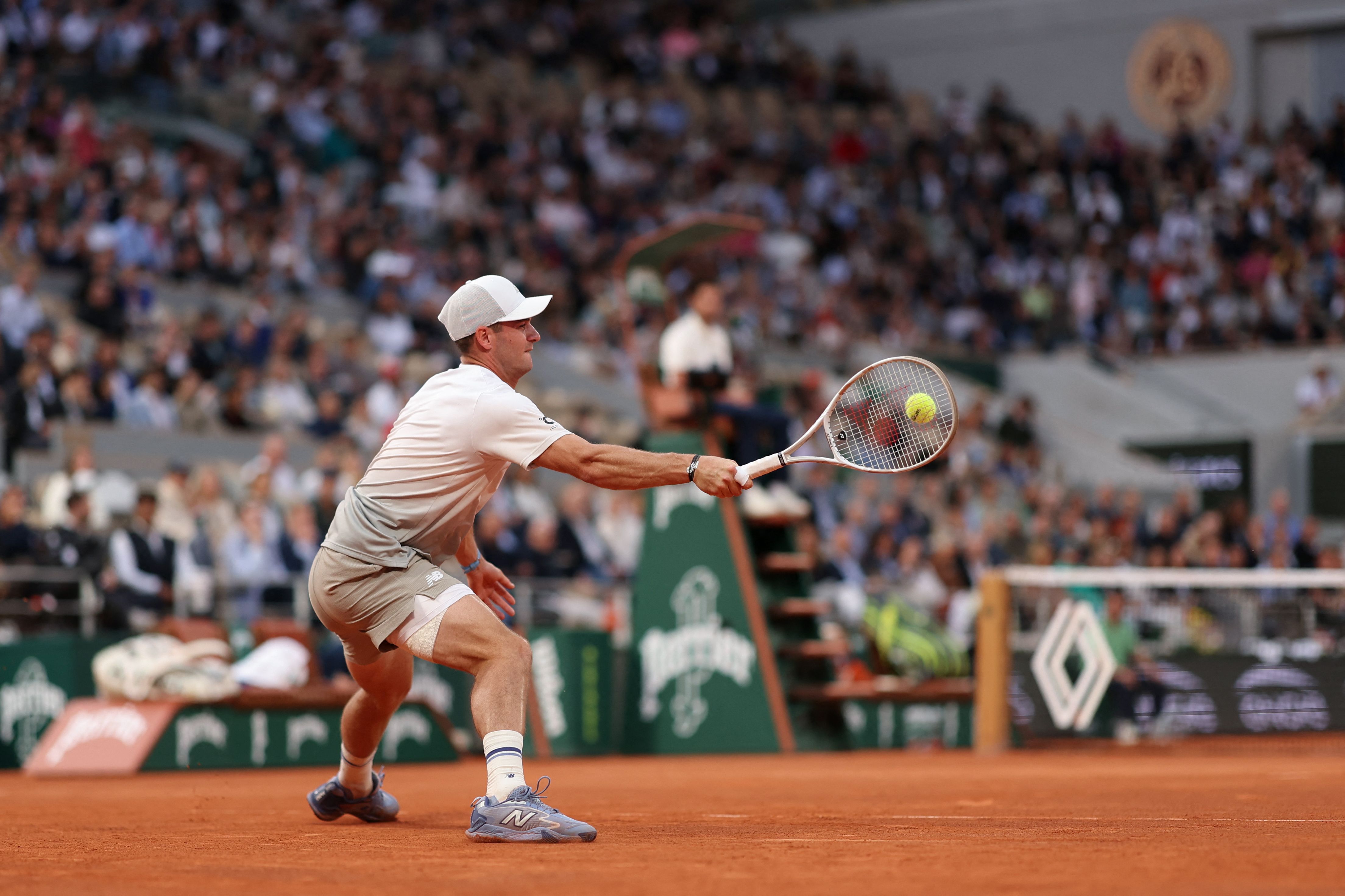日本网球队爆冷德国网球队，阿尔卡拉斯完成帽子戏法的简单介绍