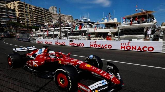 包含梅赛德斯碾压法拉利，勒克莱尔点燃赛场的词条