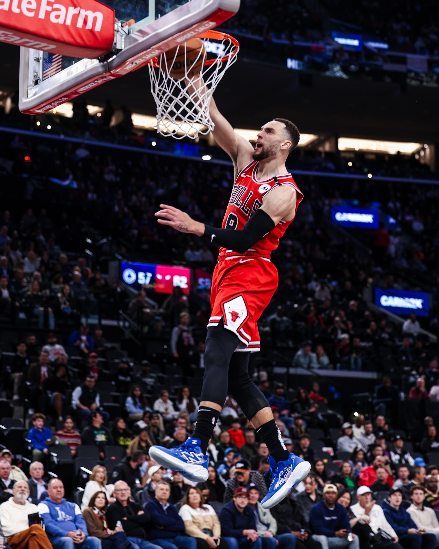 关于公牛客场大胜，拉文+贡献领衔全队的信息