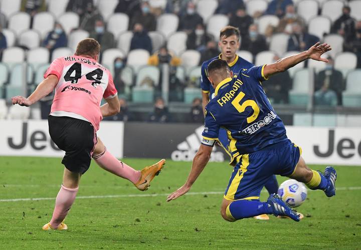 乌迪内斯客场逼平对手，保持不败表现的简单介绍