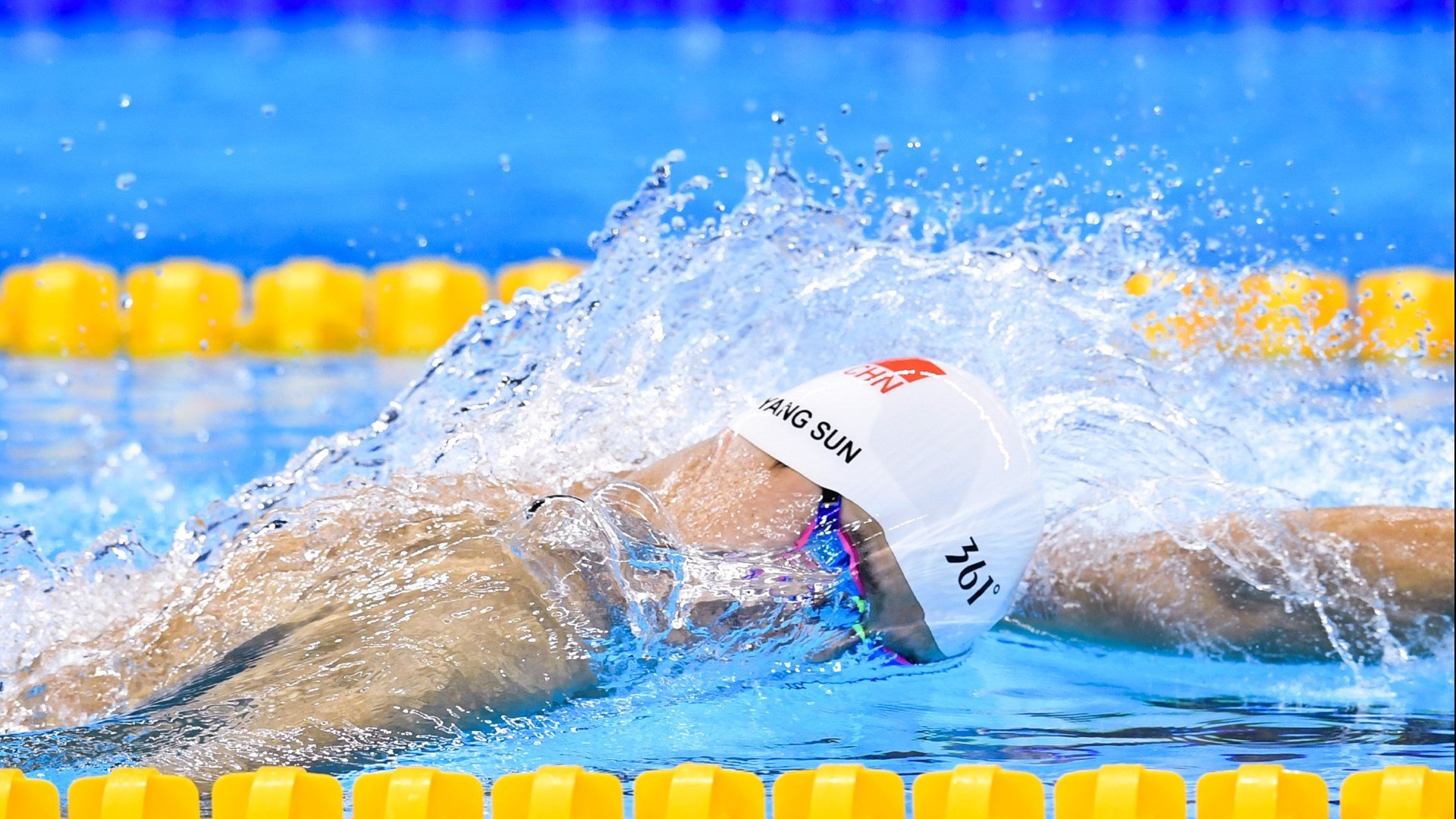 北欧铁骑绝杀永恒之城，赛道新王卢卡库上演接管大戏